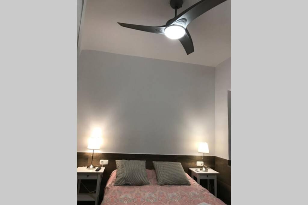 グラナダBonito Apartamento Junto A Paseo De La Bombaアパートメント エクステリア 写真