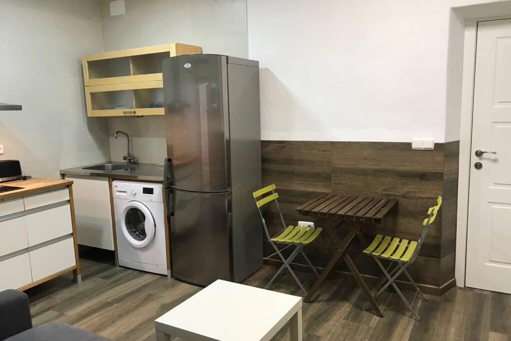 グラナダBonito Apartamento Junto A Paseo De La Bombaアパートメント エクステリア 写真