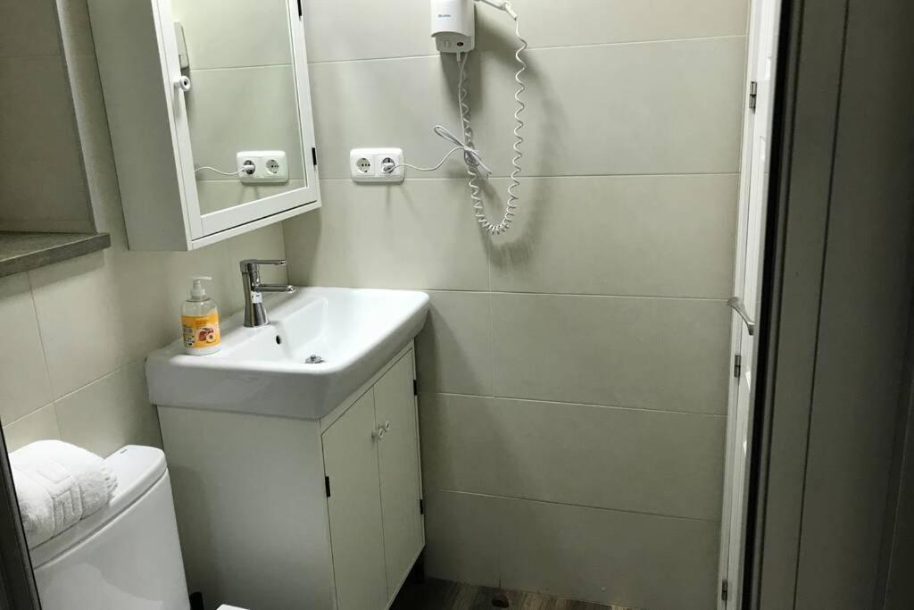 グラナダBonito Apartamento Junto A Paseo De La Bombaアパートメント エクステリア 写真